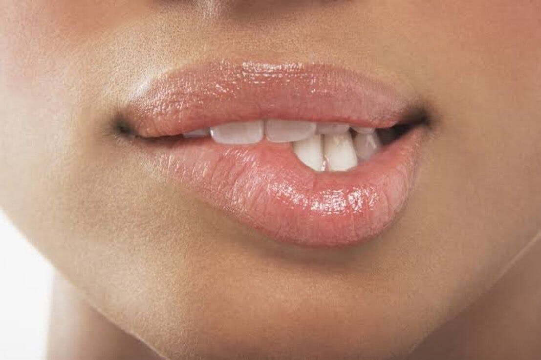 Brain-Test Question: Hello Guys, What Does It Mean When A Lady Does This?, Brain-Test Question: Hello Guys, What Does It Mean When A Lady Does This?